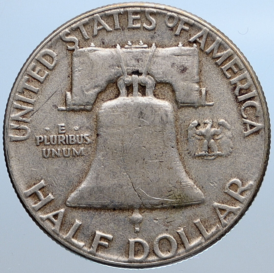 1951 P US Benjamin Franklin VINTAGE Silver Half Dollar Coin LIBERTY BELL i115177