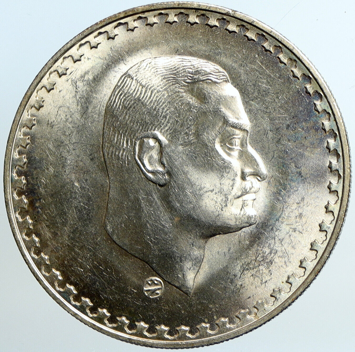 1970 1390 AH EGYPT President Nasser Hussein Genuine Silver 1 Pound Coin i101350